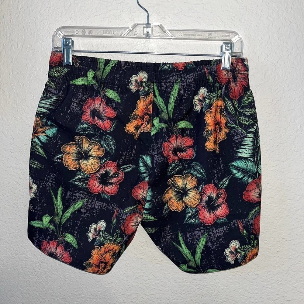 Psycho Tuna Floral Pool Shorts With Waterproof Phone Holder Size Small - Picture 4 of 9